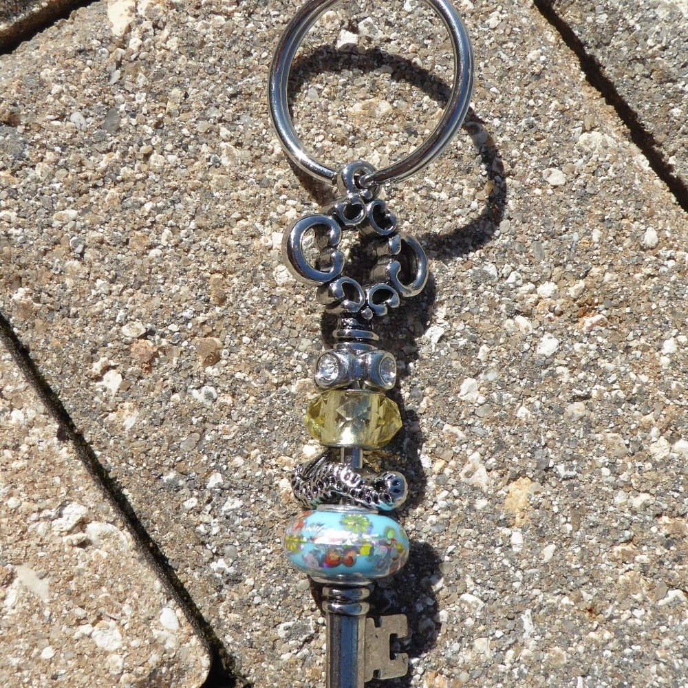 Keychain Handmade Yellow Blue Beads Seahorse Bead